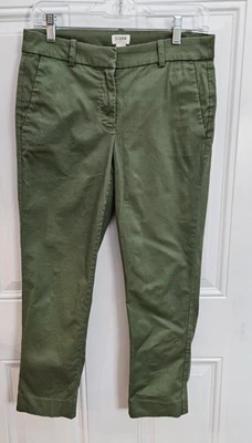Calça feminina elástica J Crew tamanho 2 verde exército confortável 98% algodão - Imagem 1 de 4