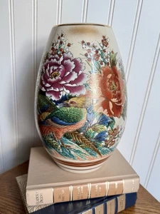 Vaso Kutani Ware FIRMATO porcellana dipinto a mano uccellino giapponese bordo oro floreale vintage - Foto 1 di 9