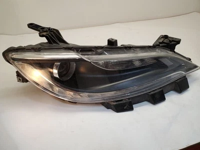 2015 - 2016 CHRYSLER 200  Passenger Headlight Sedan Xenon HID  Foto 1 de 4