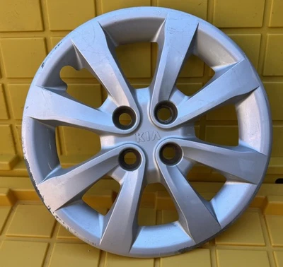 (1) Tapacubos KIA RIO 15" OEM ACABADO PLATEADO 52960-1W150 2012-2017 Foto 1 de 4
