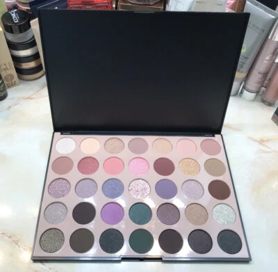 MORPHE ~ 35C EVERYDAY CHIC EYESHADOW ARTISTRY PALETTE ~ BNIB - Image 1 of 4