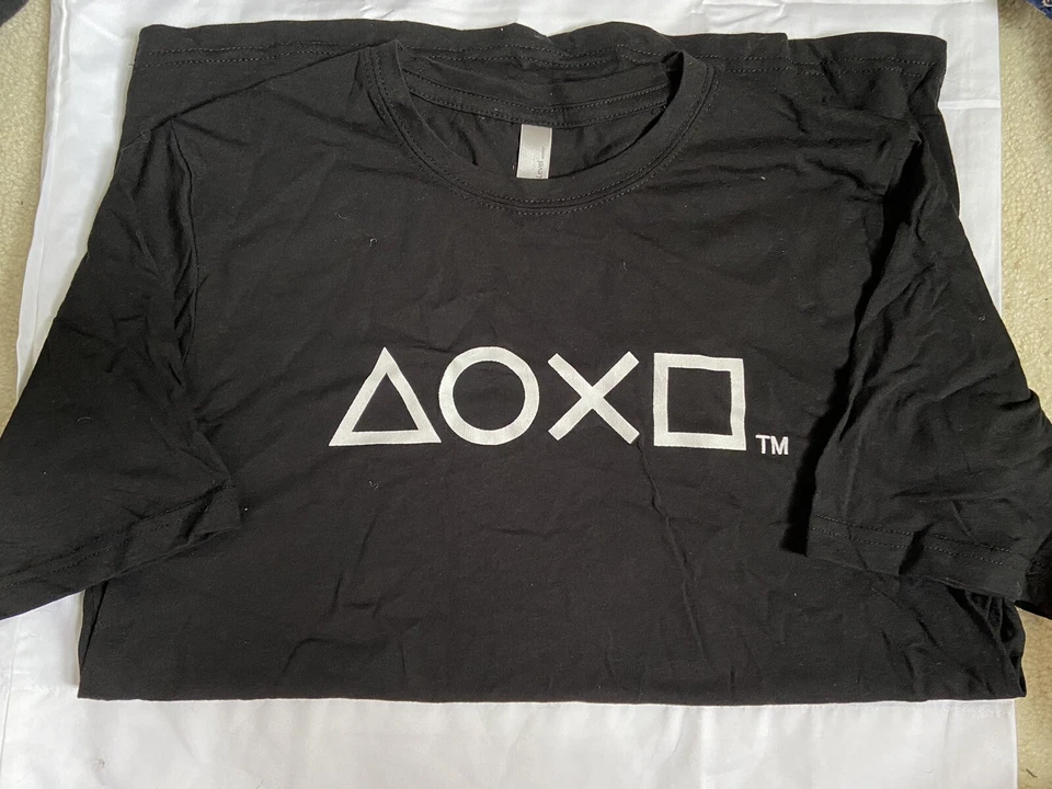 Sony PlayStation 短袖 T 恤 成人 男女皆宜的 (S & XL) — 第 1/1 张图片