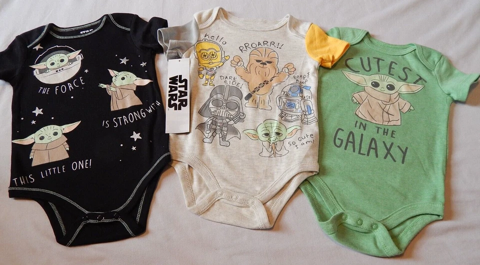 3 pc Star Wars Bodysuit Set Boys Size 12 & 18 Months Baby Yoda Darth R2D2 c3po - Image 1 of 4