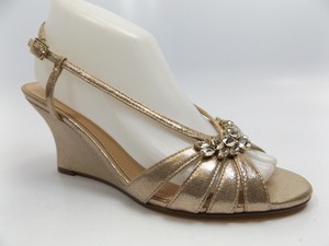nina franya wedge sandal gold