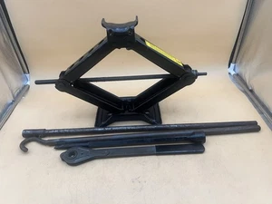 2007-2014 Chevy Express Van 2500 3500 Spare Tire Emergency Jack and Tool Kit OEM - Picture 1 of 4