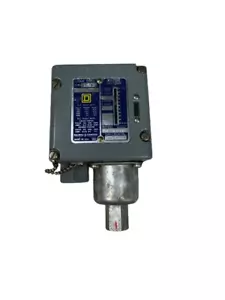 Square D 9012-ACW4 Pressure Switch 1-20PSI 1538B9G3 - Picture 1 of 5