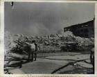 1943 Press Photo Kearny Ny Rubble And Glass Are All Thats Left Of The Congoleum