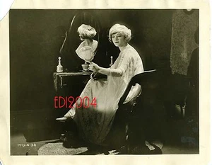 MARION DAVIES Vintage Original Very RARE 1919 EARLY Photo PORTRAIT with Mirror - Picture 1 of 1