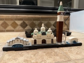 LEGO ARCHITECTURE: Venice (21026) 100% COMPLETE (NO BOX/MANUAL)