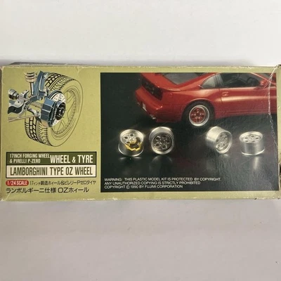 Fujimi Lamborghini Model Kit OZ Ruota 17 Pollici Forgiato P Zero Pneumatici... - Immagine 1 di 4