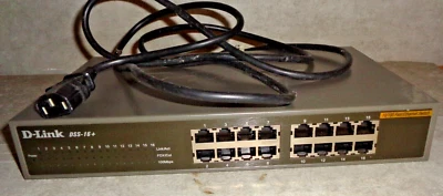 D-Link DSS16+ A G4 16-Port 10/100 Ethernet Switch W/ Power Adapter ++++ - Image 1 of 3