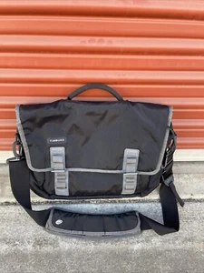 TIMBUK2 BLACK/GRAY MESSENGER BAG “I WISH I WAS A LITTLE BIT TALLER" - Picture 1 of 7