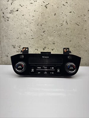 Kia Sportage 2010-2013 aire acondicionado calefacción climatización unidad de control de temperatura Foto 1 de 4