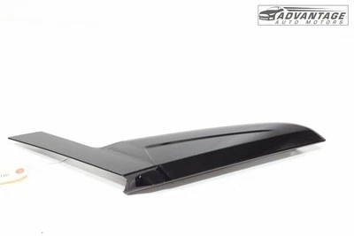 Chevrolet Blazer 2019-2025 trasero derecho cuarto D pilar aplique moldura moldura OEM Foto 1 de 4