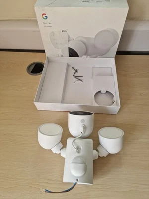 Google Nest Cam with Floodlight Outdoor, Wired Security Camera-SPARES/REPAIRS - Image 1 of 4