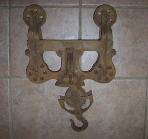 Antique LEADER Patent Cast Iron Hay Trolley Barn Carrier Unloader Pulley - Picture 1 of 24