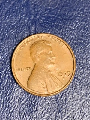 1973 D Penny with Stamping Error on Date and L - Image 1 of 3