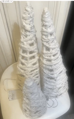 3 Piece Snowy Tabletop Christmas Tree Set with Lights. - Image 1 of 4