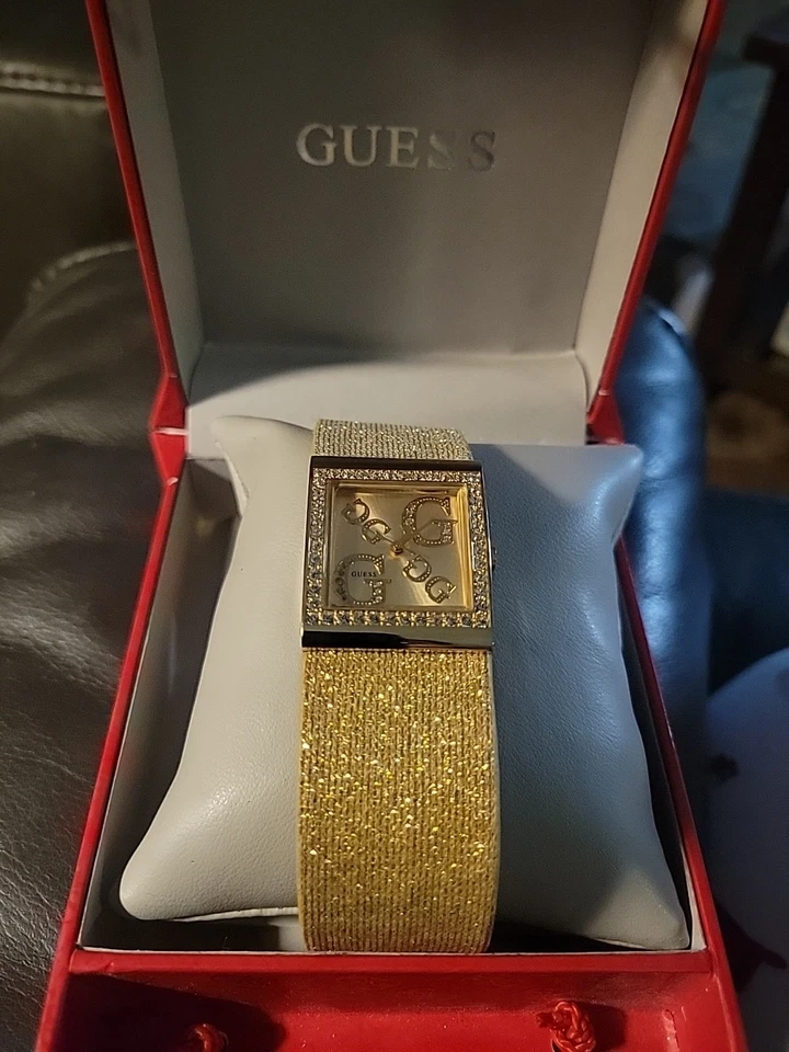 Nuevo Reloj Guess W80019L1 Damas 100% Genuino Con Estuche de Regalo e Inserto Foto 1 de 4