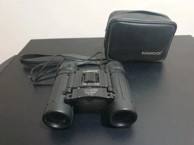 Tasco Binoculars 8x21 Fully Coated Optics Compact Black - Image 1 of 4