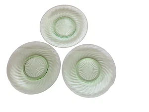 Lot of 3 Vintage Anchor Hocking Green Glass Spiral Plates 6" Mint - Picture 1 of 1