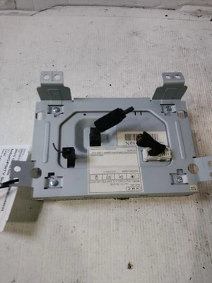 2015 Hyundai Genesis Infotainment Display Grey OEM 96525B1050 122K Miles - Изображение 1 из 4