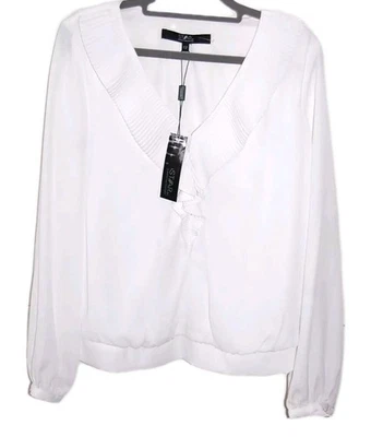 Star Blouse Women's size 12 White Long-sleeved  Nwtg V Neck Pleated Ruffle       - Image 1 of 3