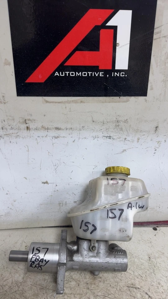 06-07 DODGE MAGNUM CHARGER CHRYSLER 300 BRAKE MASTER CYLINDER — 第 1/4 张图片