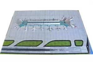 Gemini Jets Airport Mat Diorama Modelo Escala 1:400 GJAPS008 Sin Accesorios - Imagen 1 de 10