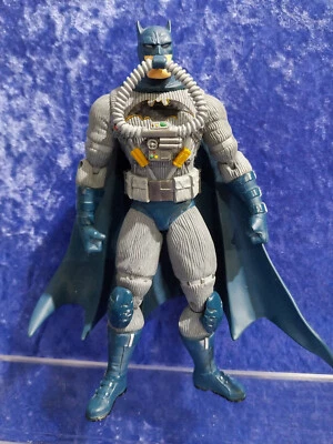 2005 DC Direct Series 3 Batman HUSH Loose Stealth Jumper Batman - image 1 of 3