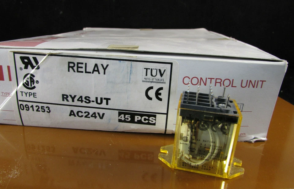IDEC General Purpose Relays, RY Series-RY4S-UT-AC24V - Image 1 of 1