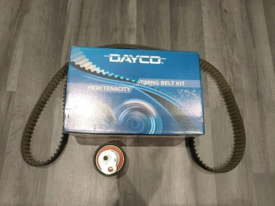 Land Rover Discovery Range Rover  2.7 & 3.0L Tdv6 Timing Belt Kit LR016655 - Image 1 of 3