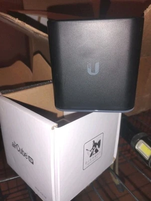 Ubiquiti airCube ISP Wi-Fi Access Point ACB-ISP-US  UNMS ready Pre-owned  - Image 1 of 4