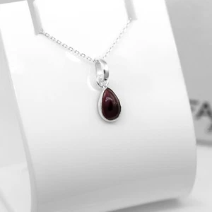 Pear Cut Red Garnet Gemstone Sterling Silver Pendant Necklace Jewellery Ladies - Picture 1 of 6
