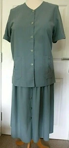 Ladies Suit.Compliments`. 44" bust. 32" W Size 16. . 2 Piece.Flattering Un-used - Picture 1 of 6