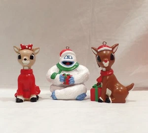 Adornos de muñeco de nieve Rudolph el reno nariz roja, Clarice, Bumble el abominable - Imagen 1 de 6