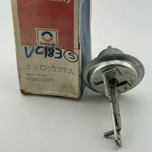 NOS OEM 73 74 Corvette 350 4BBL Vacuum Advance GM 1973446 D1377A - Picture 1 of 3