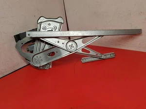 RENAULT MEGANE WINDOW REGULATOR FRONT DRIVER SIDE OFFSIDE RH 2015 3 DOOR COUPE - Picture 1 of 16