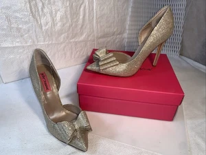 Betsey Johnson Prince Gold High Heels Glitter US 8.5 Women's Bow Formal 4" 4.25" - Picture 1 of 21