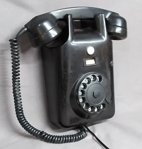 VINTAGE BLACK PTT HEEMAF DUTCH BAKELITE WALL MOUNTED TELEPHONE MODEL 1955. - Picture 1 of 24