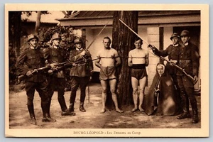 Postal Bélgica Leopoldsburg Los Zwanzes (amantes de la cerveza) en el campo prisioneros de la Primera Guerra Mundial 1L - Imagen 1 de 2