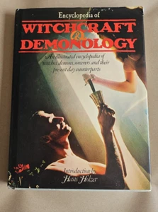 Encyclopedia Of Witchcraft & Demonology. Intro Hans Holzer. Hardback 1974 - Picture 1 of 24