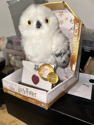 Harry Potters Singing Hedwig The Owl Brand New In Box Works Fine - Image 1 of 2