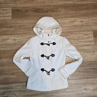 Chaqueta de invierno Celebrity Pink Peacoat poliéster con capucha para mujer blanca XS Foto 1 de 4