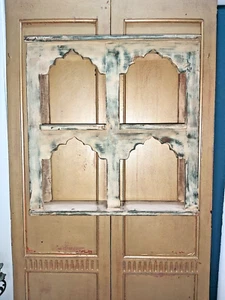 VINTAGE INDIAN FOUR ARCH WOODEN TEMPLE SHELF - Picture 1 of 13