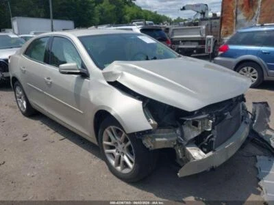 Used Rear Right Door Assembly Rear Side fits: 2013 Chevrolet Malibu R. w/center Foto 1 de 4