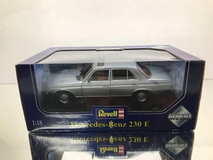 REVELL 08407 MERCEDES BENZ 230E -LIGHT BLUE 1:18 rare color- HIGH QUALITY IN BOX - Imagen 1 de 10