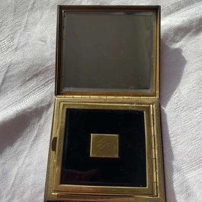 Poudrier Ancien Art Déco  - Photo 1/4