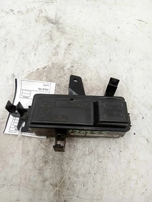Honda Accord 96-97 sedán 2,7 L automático ABS caja de relés de fusibles bloque usado OEM Foto 1 de 4