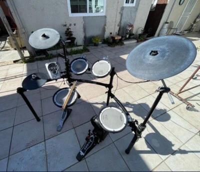 Td-15 Roland Drum Kit - Image 1 of 4